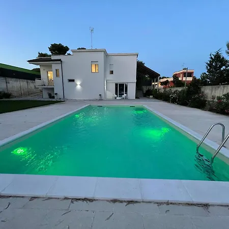 Tempi Nuovi * レッチェ