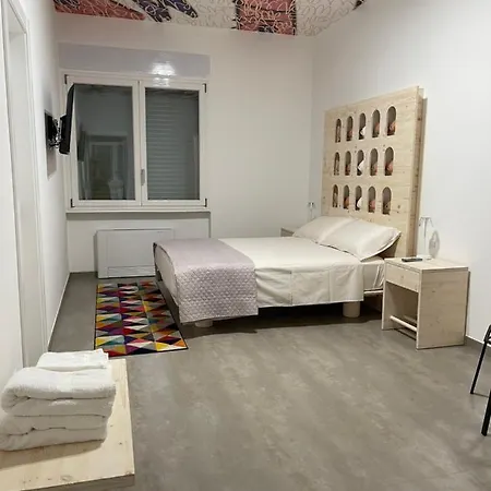 Tempi Nuovi * Lecce