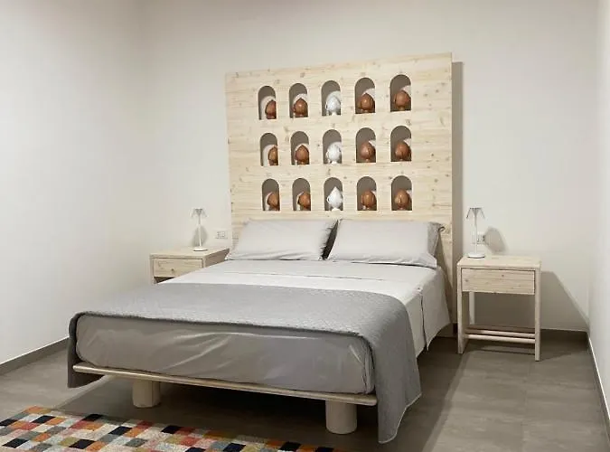 Tempi Nuovi ホテル レッチェ