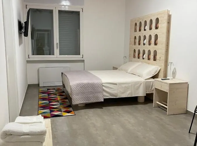 Tempi Nuovi * レッチェ